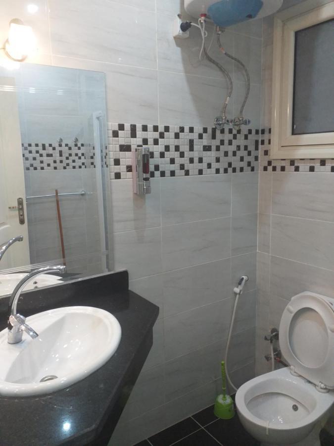 Apartmen With Pool In Sheraton Plaza Marina 301 Leilighet Hurghada Eksteriør bilde